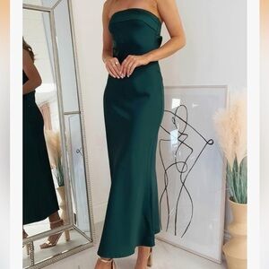 Amazon Strapless Dark Green Dress